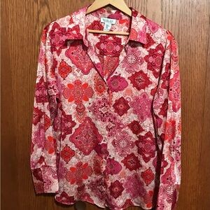 Rachel Zoe Size XL Red and Pink Paisley Blouse Top Shirt Print Button Down